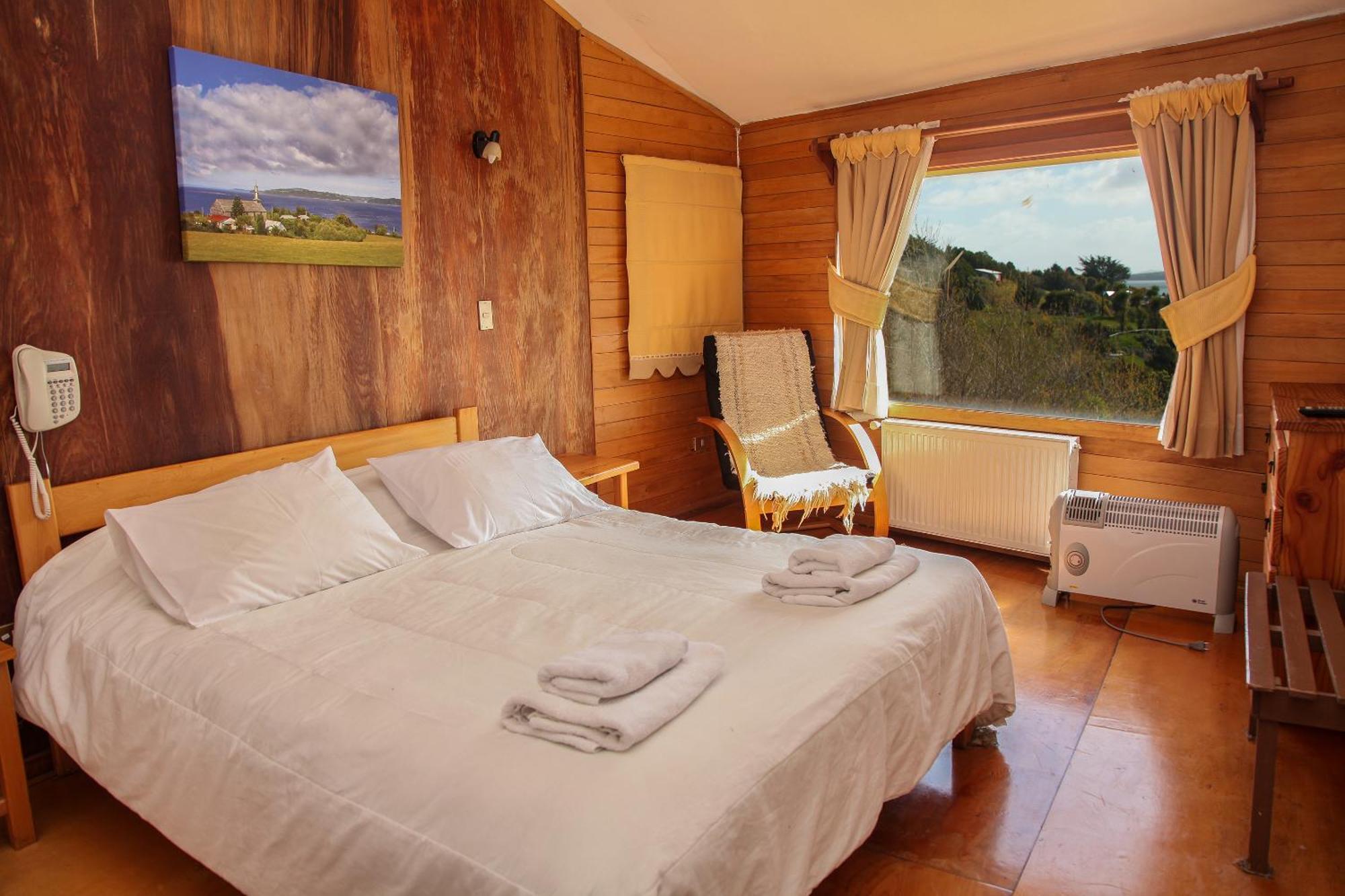Hotel Faros Del Sur Ancud Exteriör bild