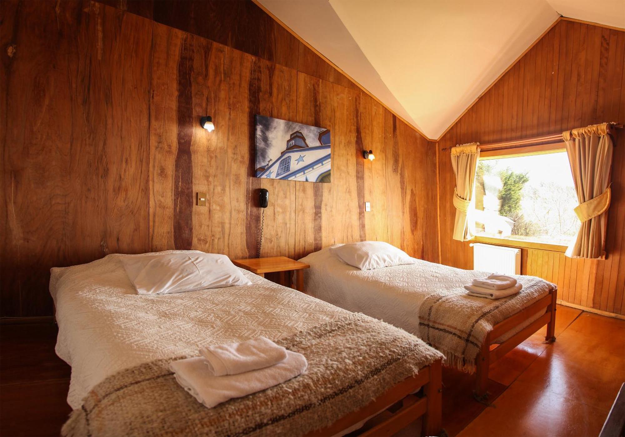 Hotel Faros Del Sur Ancud Exteriör bild